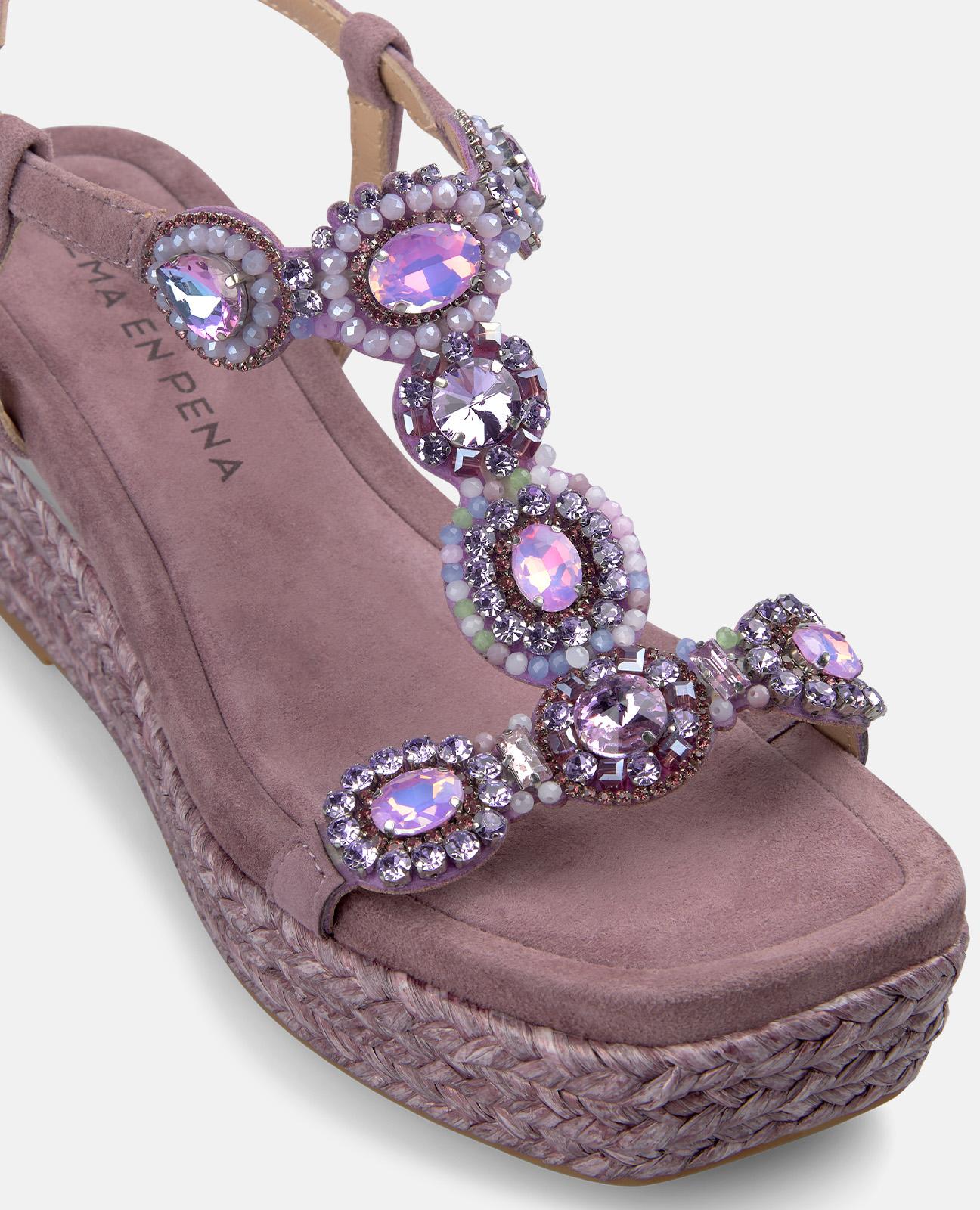 SANDALIA CON PEDRERIA CIRCULAR