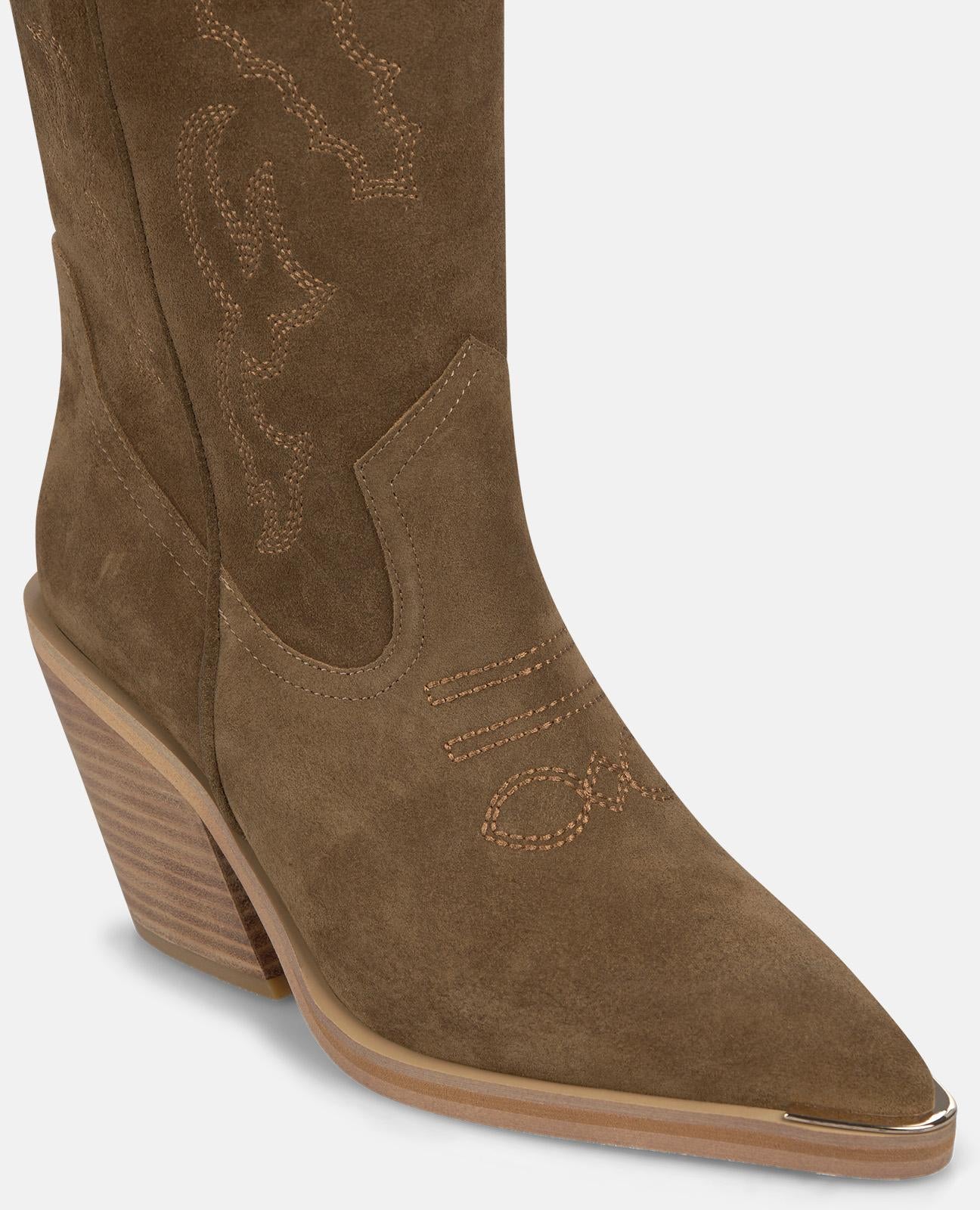 BOTA ALTA ESTILO CAMPERA