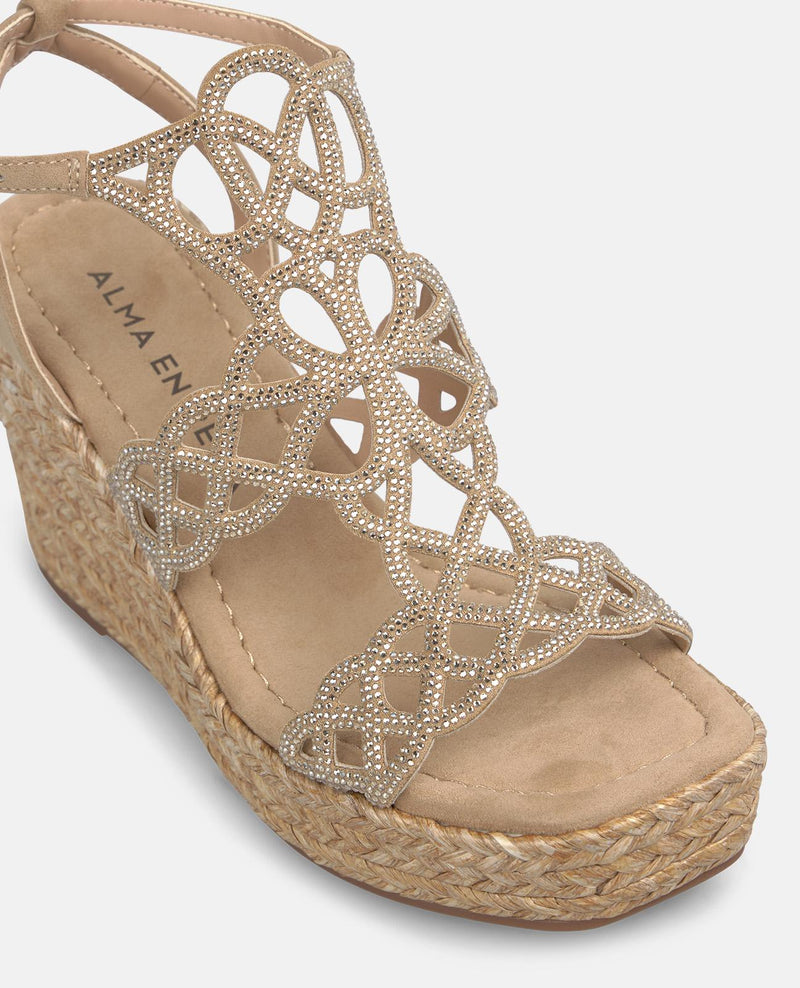 Sandália de plataforma alta com corpo entrelaçado