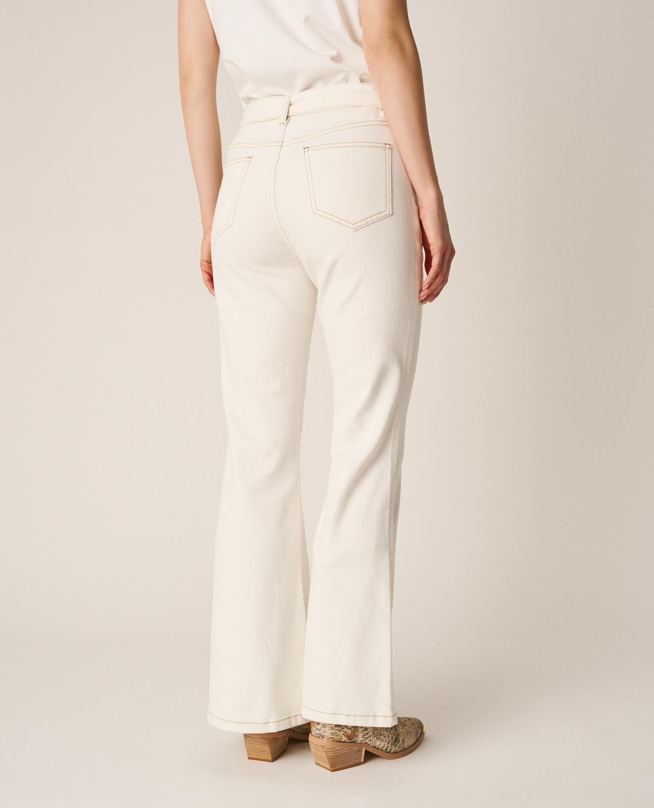 PANTALÓN FLARE DEMIN