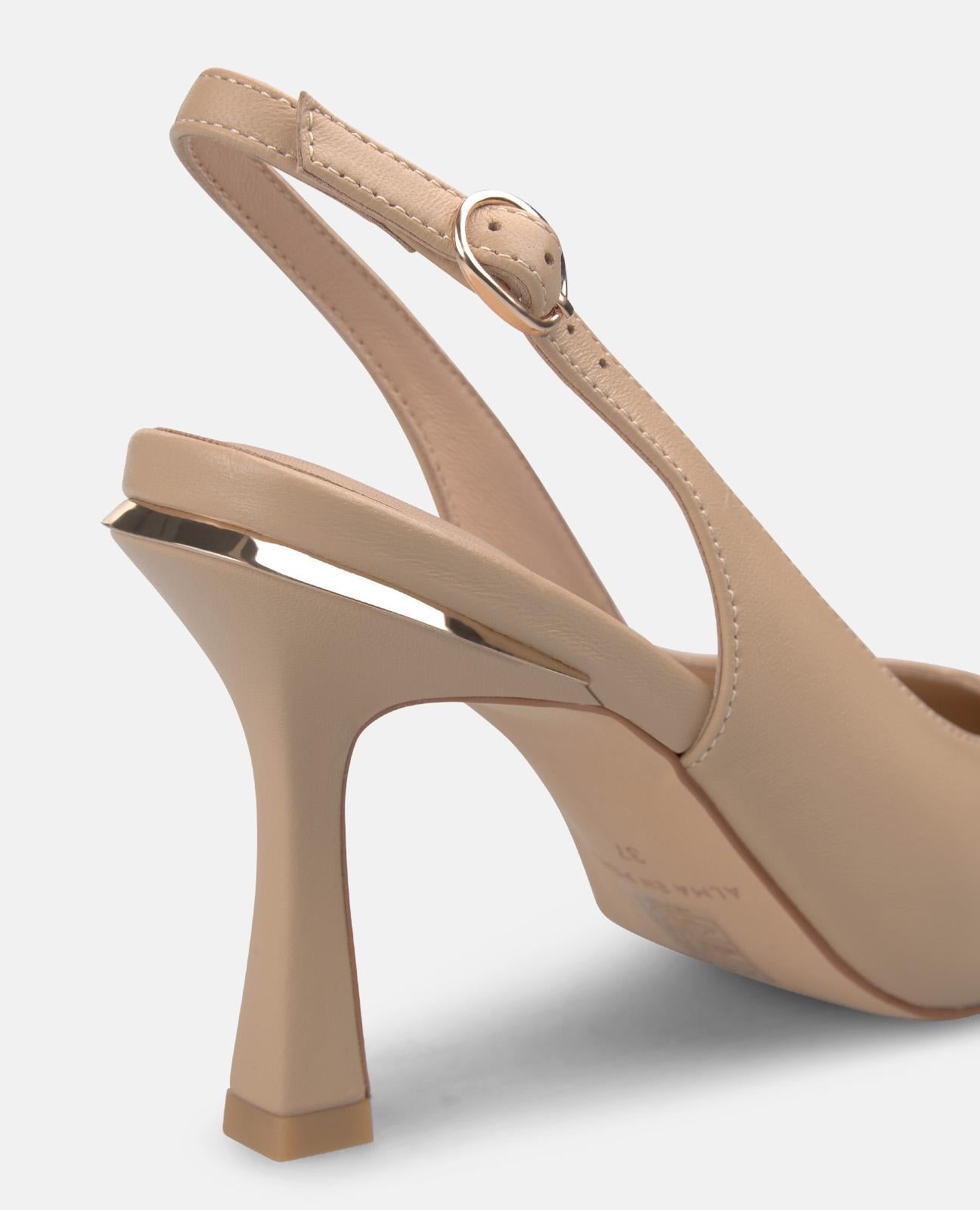 SALON ESPECIAL DESTALONADO