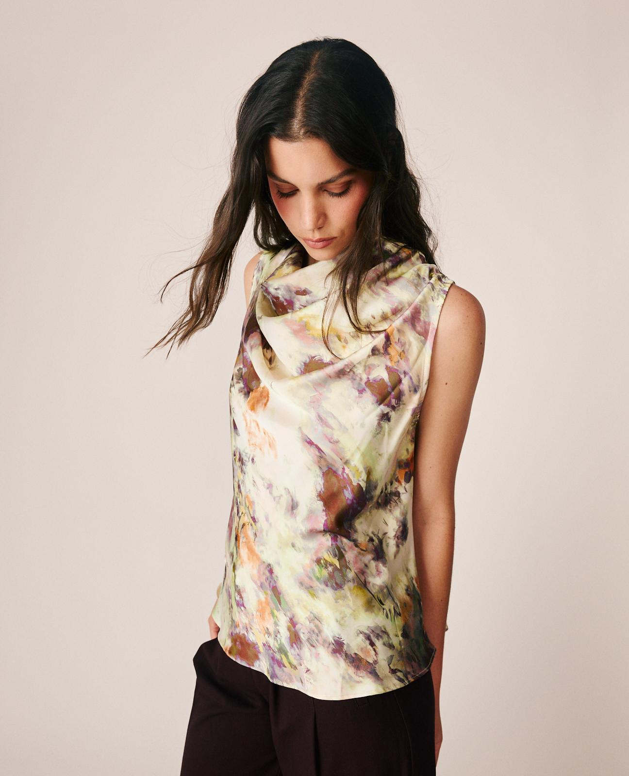 BLUSA SATÉN ESTAMPADO ACUARELA
