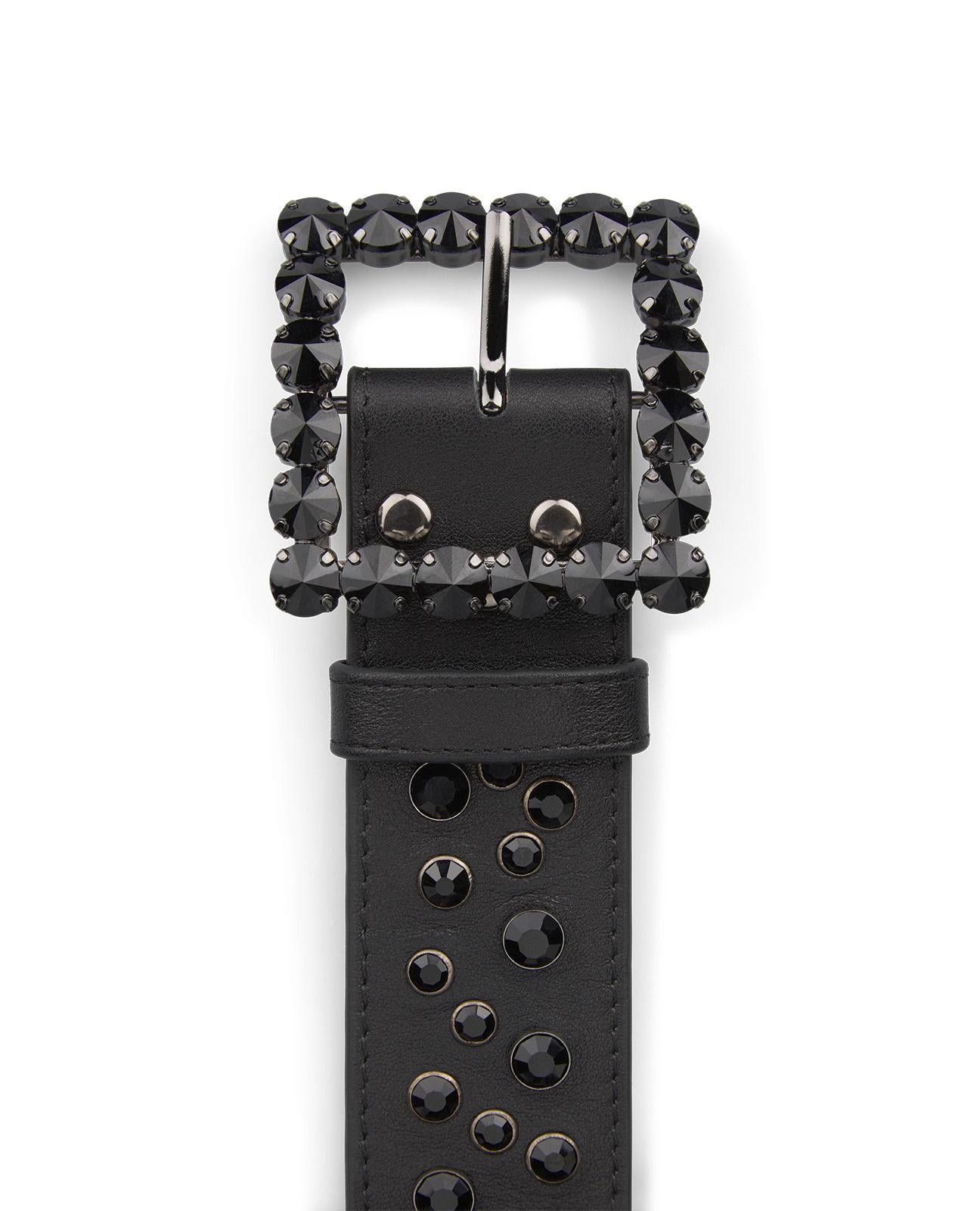 CINTURÓN PIEL TACHAS