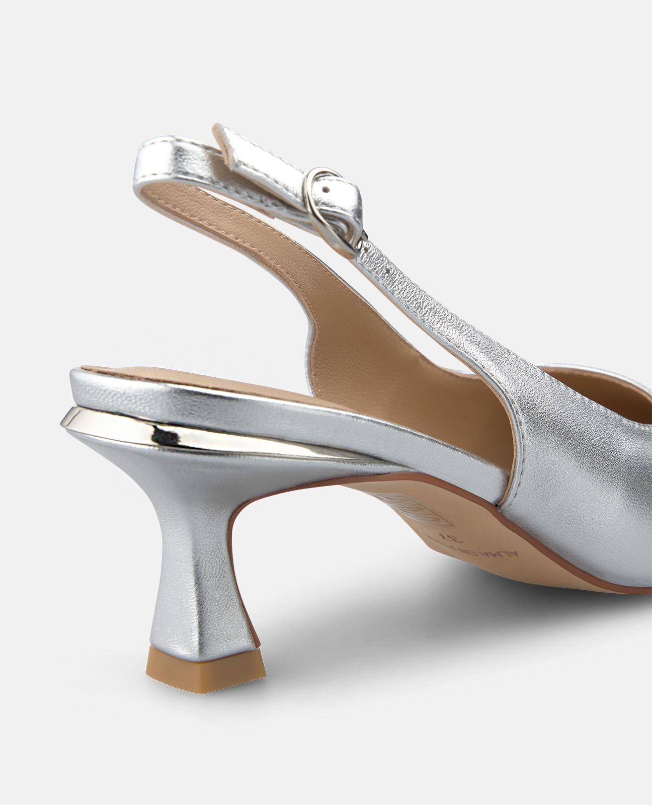 SALON DESTALONADO TIRA PEDRERIA