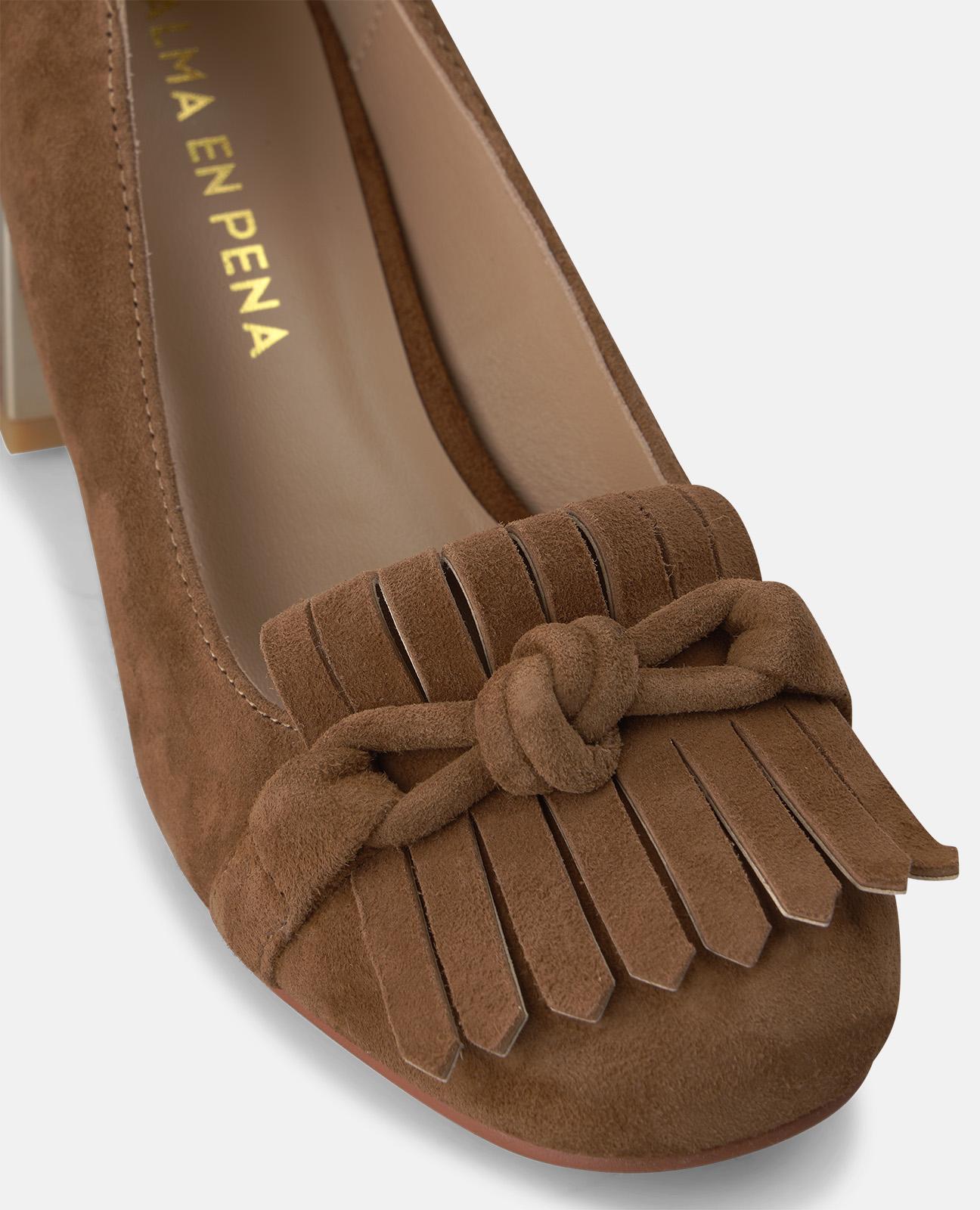 ZAPATO DE ANTE CON FLECOS