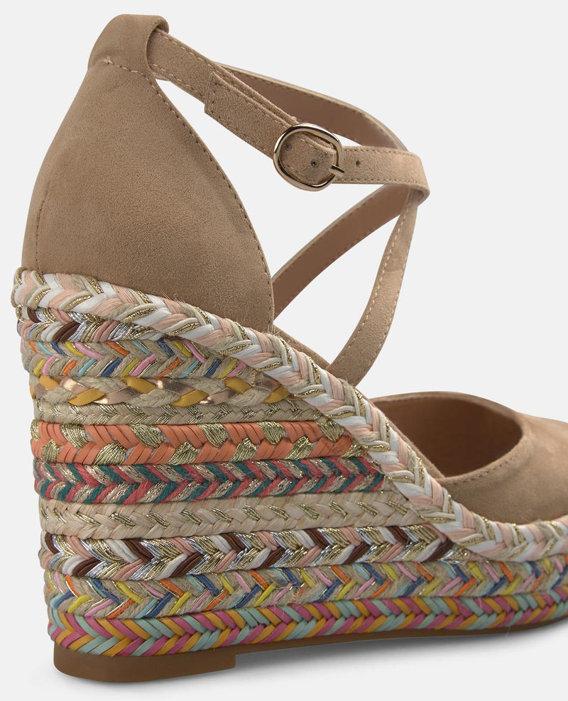 SANDÁLIA VALENCIANA DE TECIDO DE CANTO ALTO