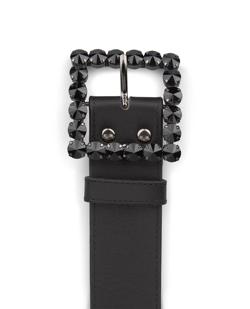 GÜRTEL MIT QUADRATISCHER SCHNALLE