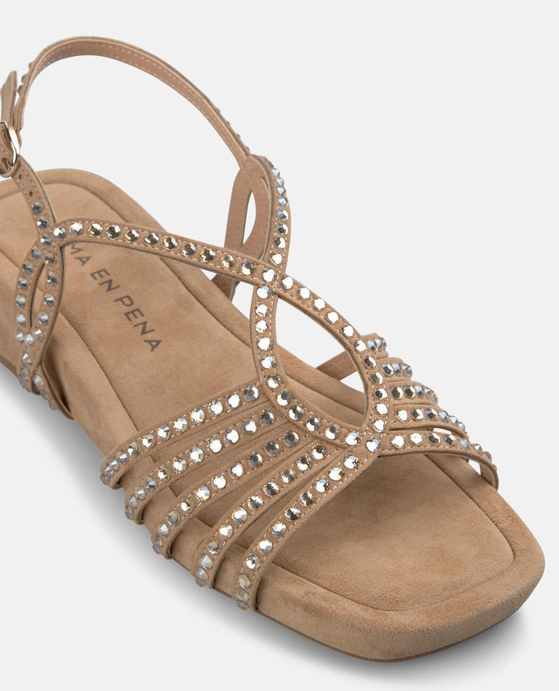 SANDALIA PLATAFORMA MULTITIRA TRANSFER