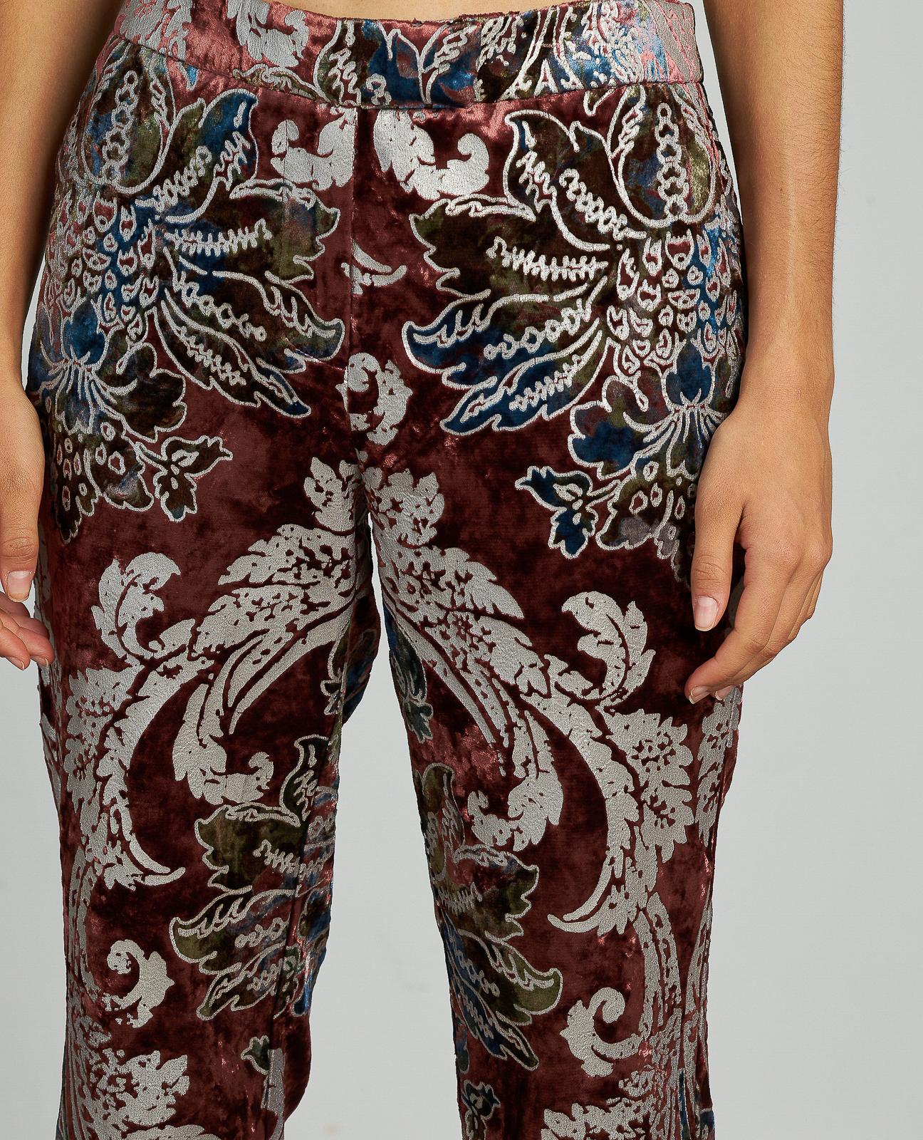 PANTALÓN RECTO EFECTO TERCIOPELO