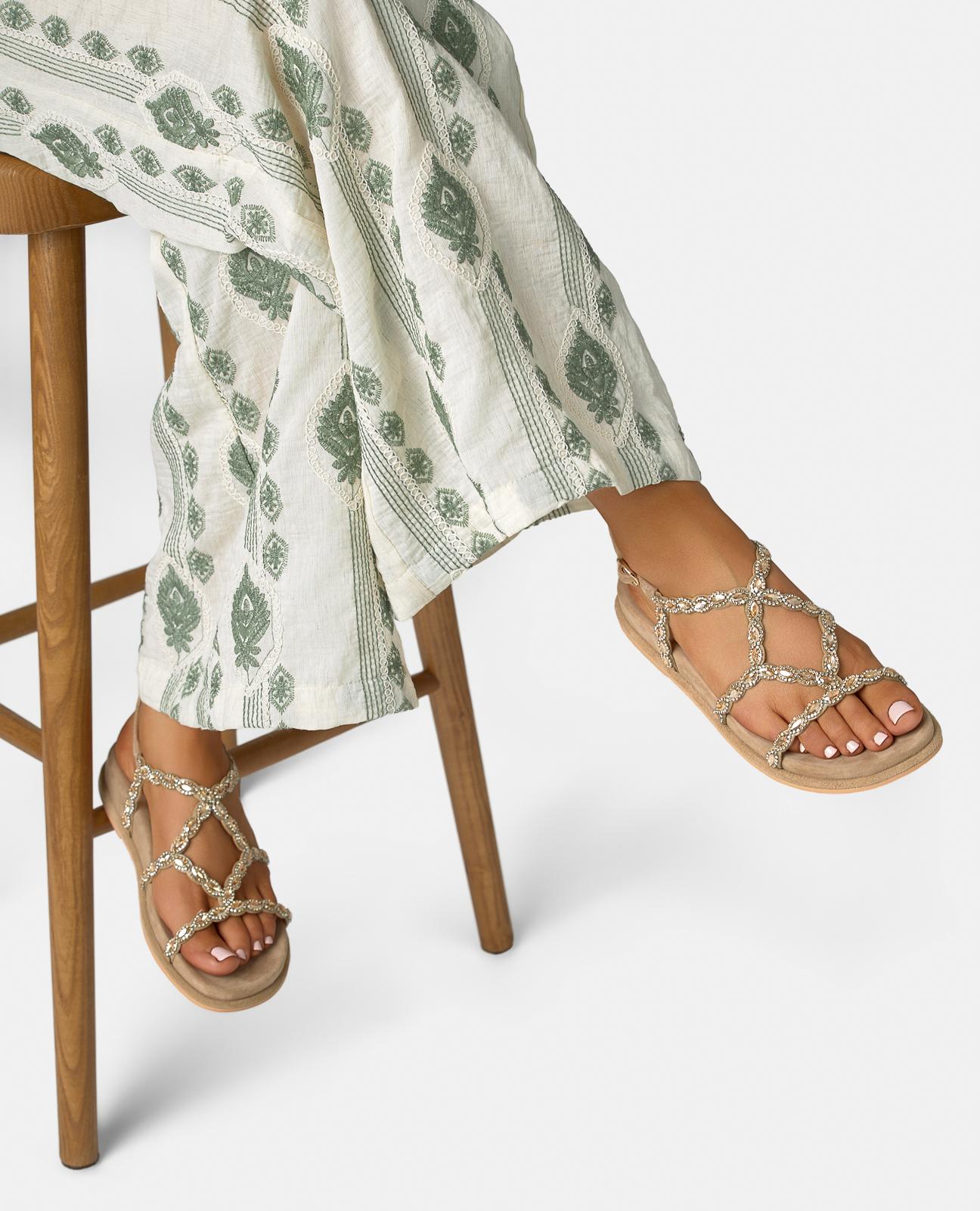 SANDALIA PLANA TIRAS BRILLO