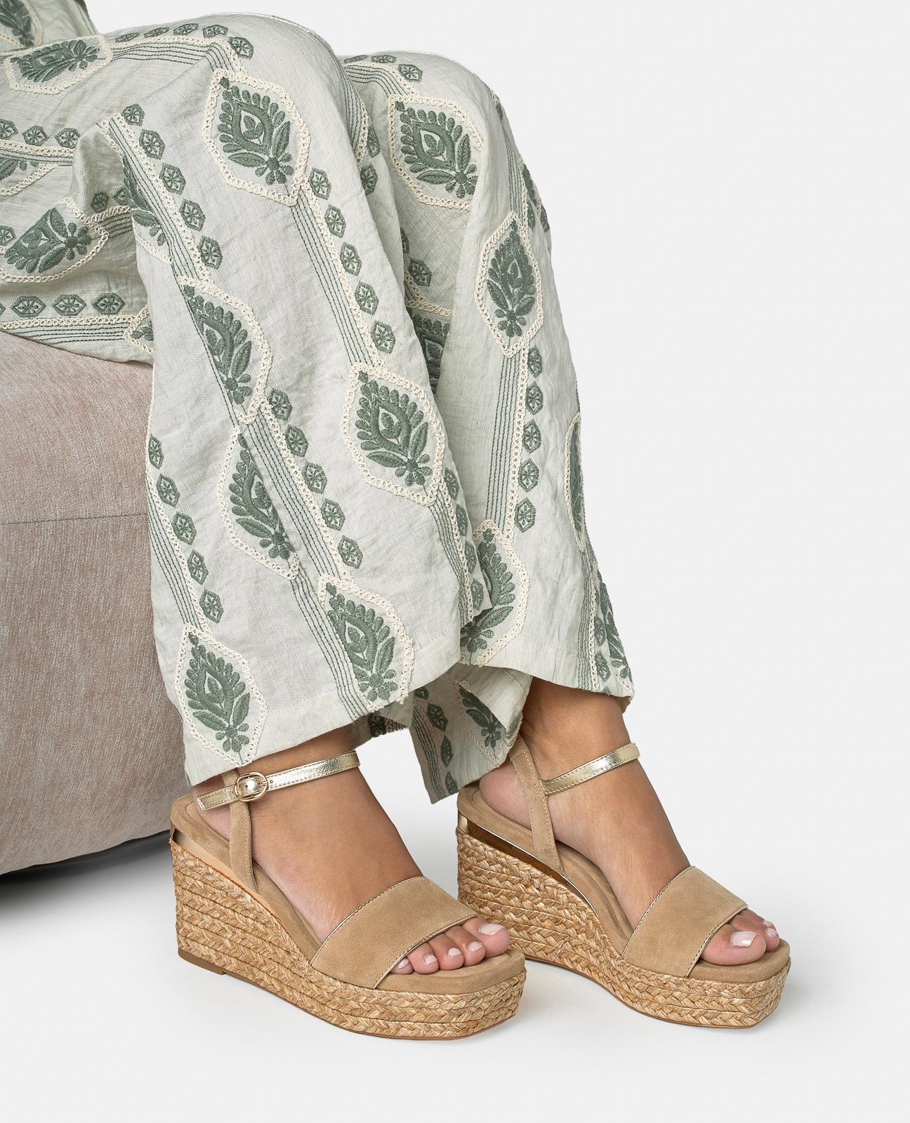 SANDALIA CUÑA ESPARTO TIRA SENCILLA