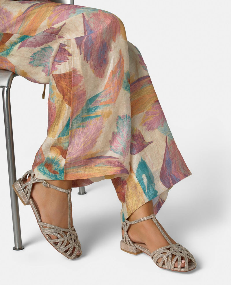 T-Shaped Beaded Crab Cage