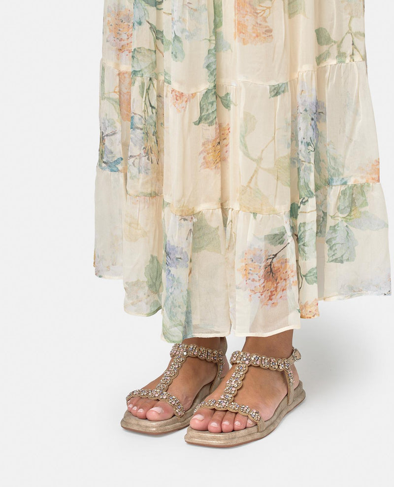 SANDÁLIA EM T COM PEDRAS