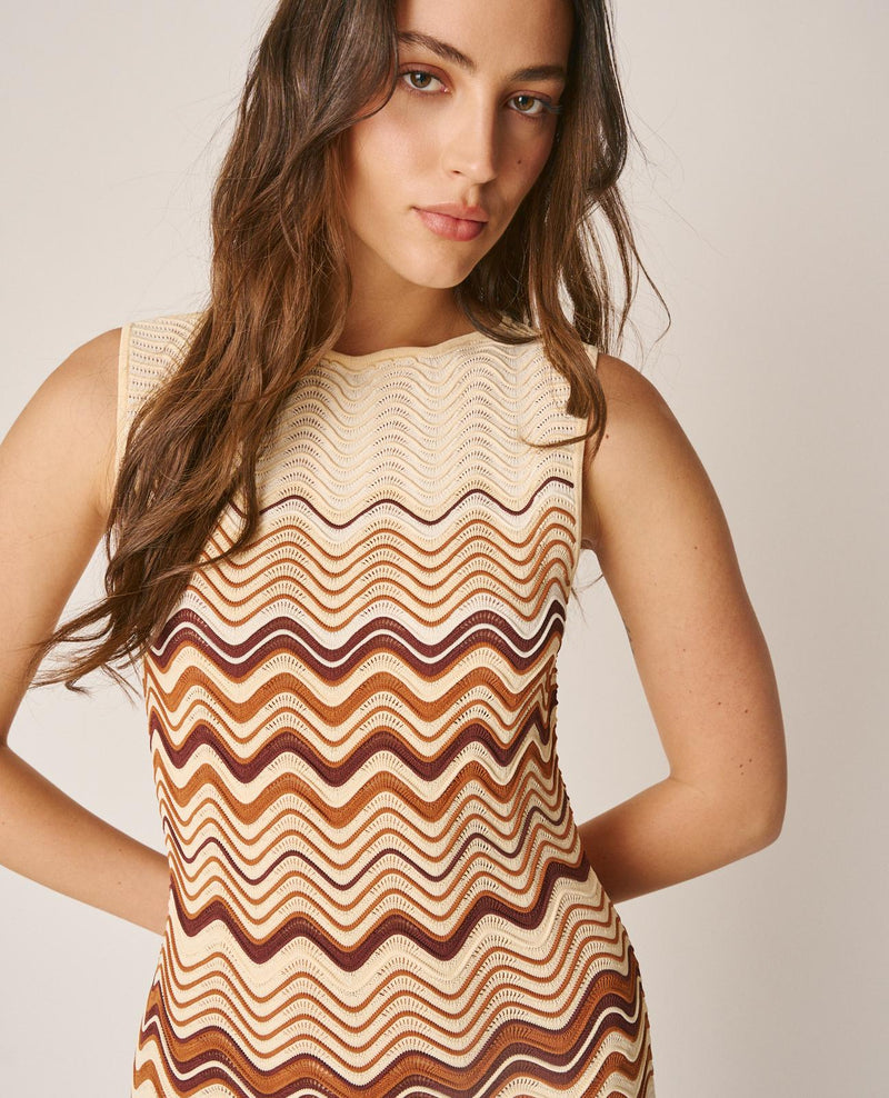 VESTIDO PUNTO SIN MANGAS