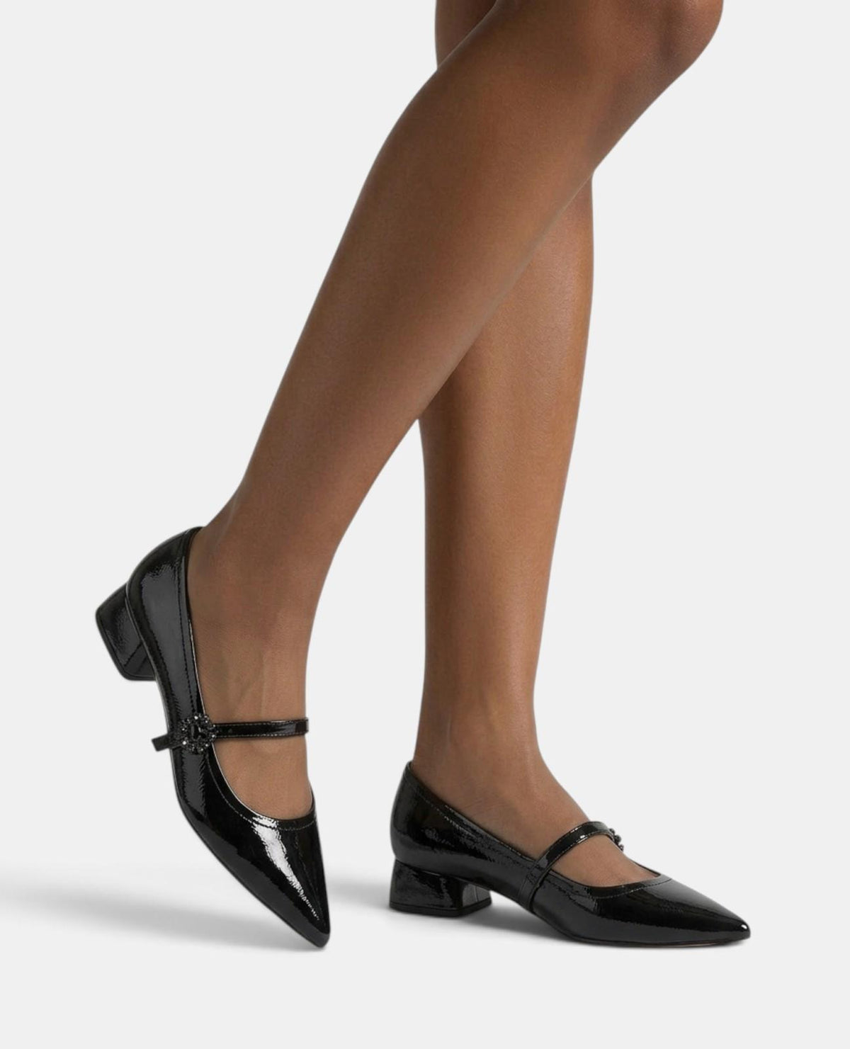 BUCKLE SHOE