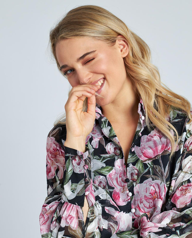 BLUSA DETALLES DORADOS