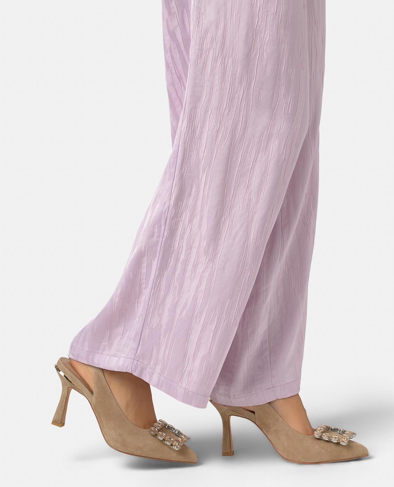 SALON DESTALONADO CON HEBILLA PEDRERIA