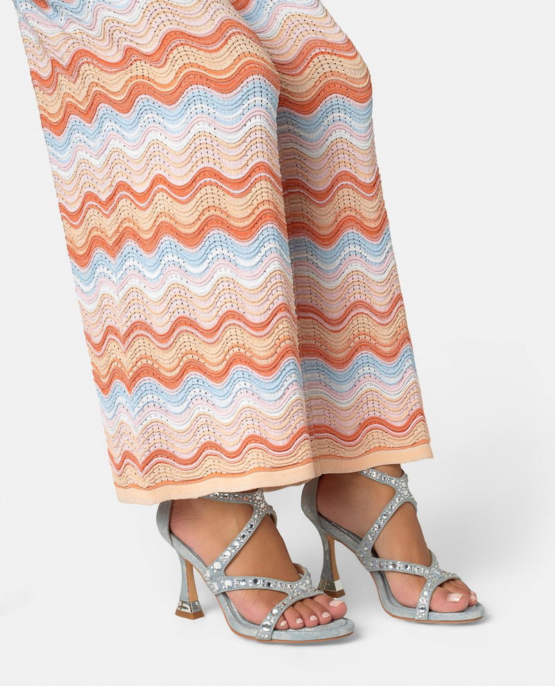 CROSSED SANDAL WITH MEDIUM HEEL