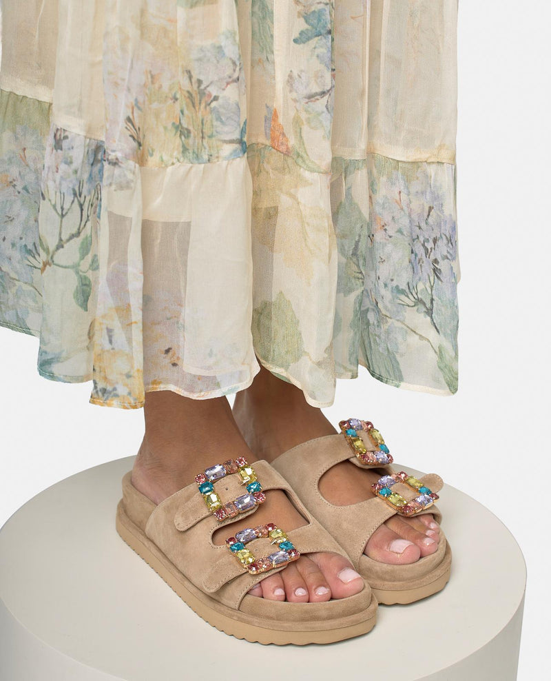 SANDALIA PLATAFORMA HEBILLAS CON PEDRERIA