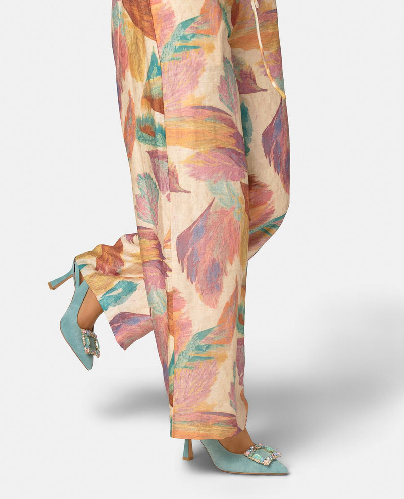 FLAT HEELED SHOE WITH MULTICOLORED STONE BUCKLE