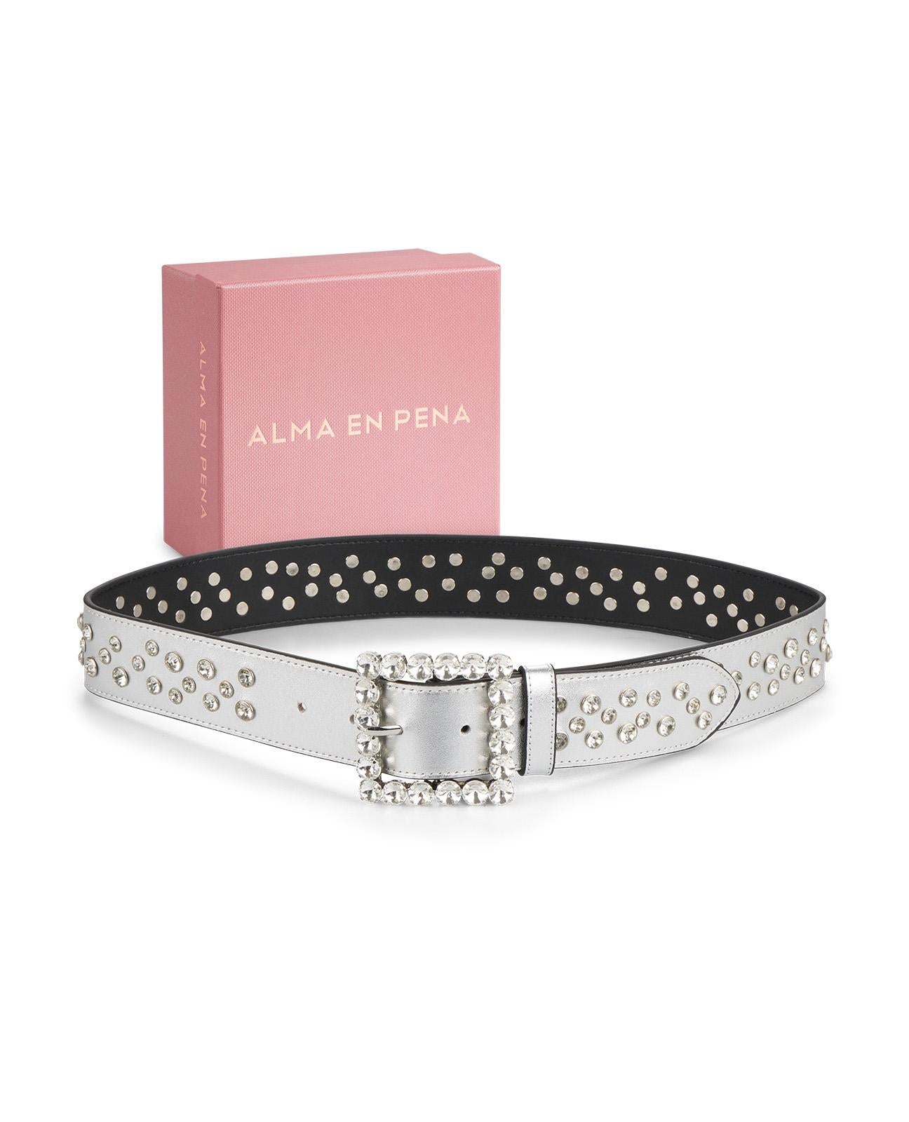 STUDDED LEATHER BELT