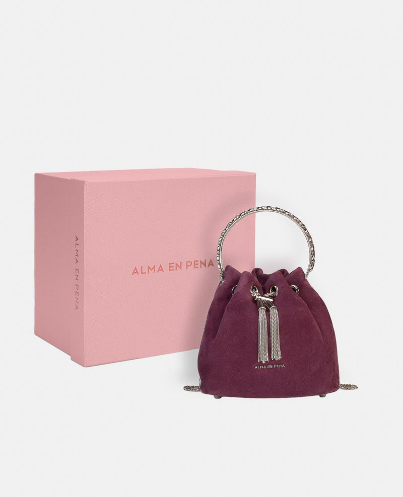 BOWLER BAG WITH PENDANT DETAIL