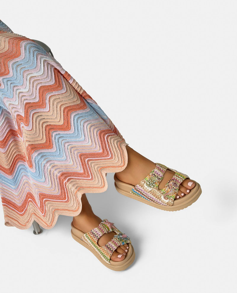 SANDALIA RAFIA CON DETALLE ESTRELLA