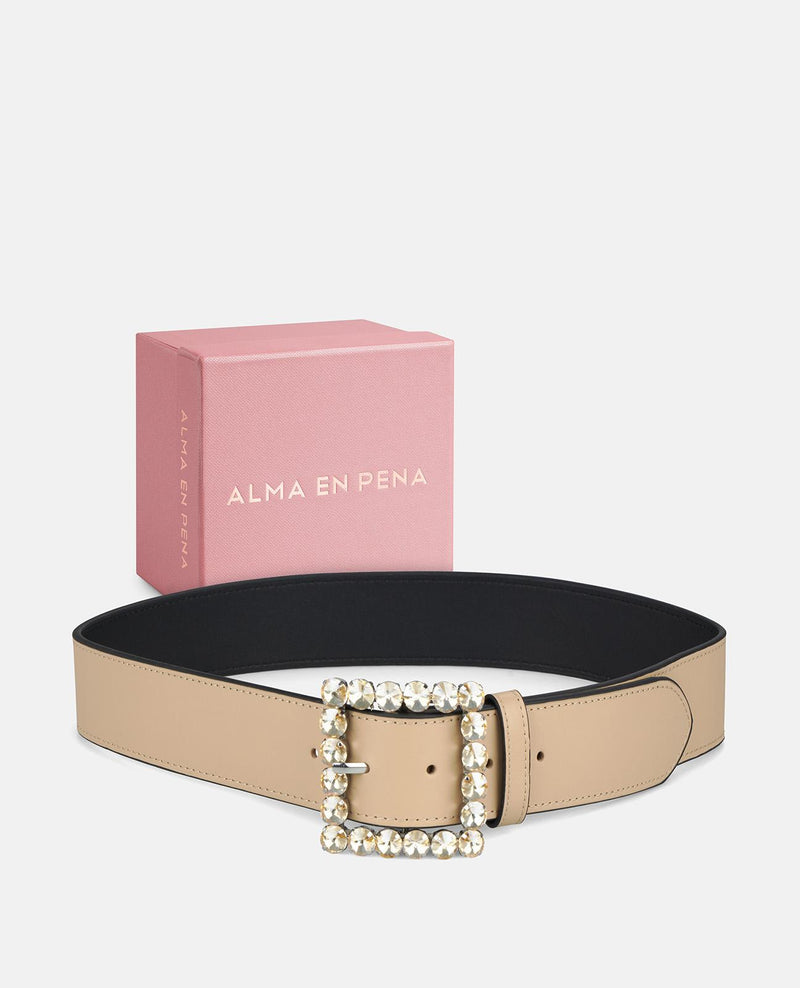 GÜRTEL MIT PERLENSCHNALLE