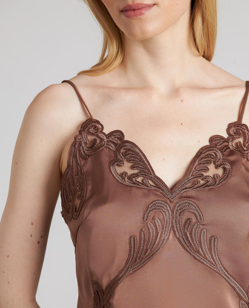 TOP LENCERO BORDADOS