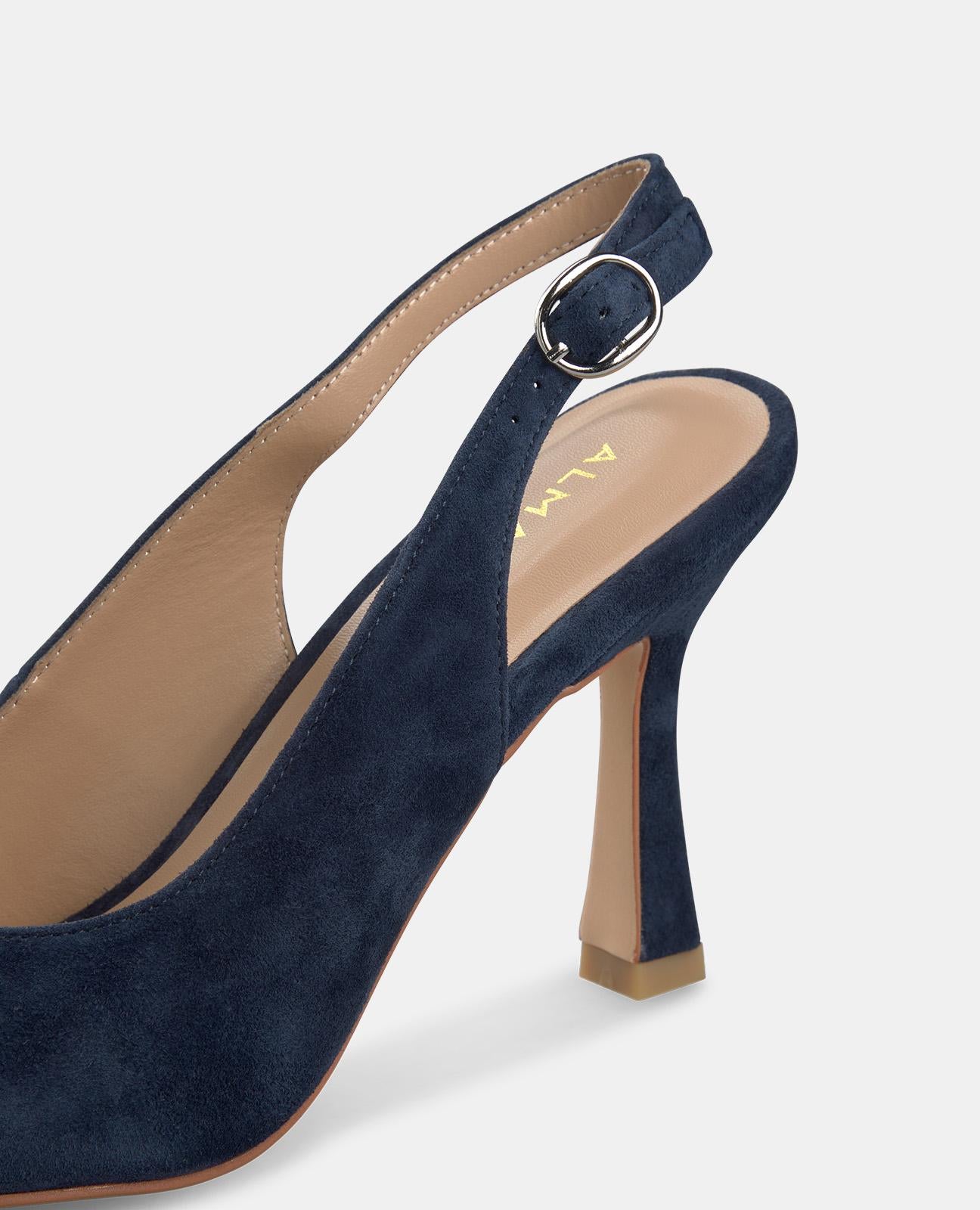 ZAPATO TACÓN AGUJA DESTALONADO