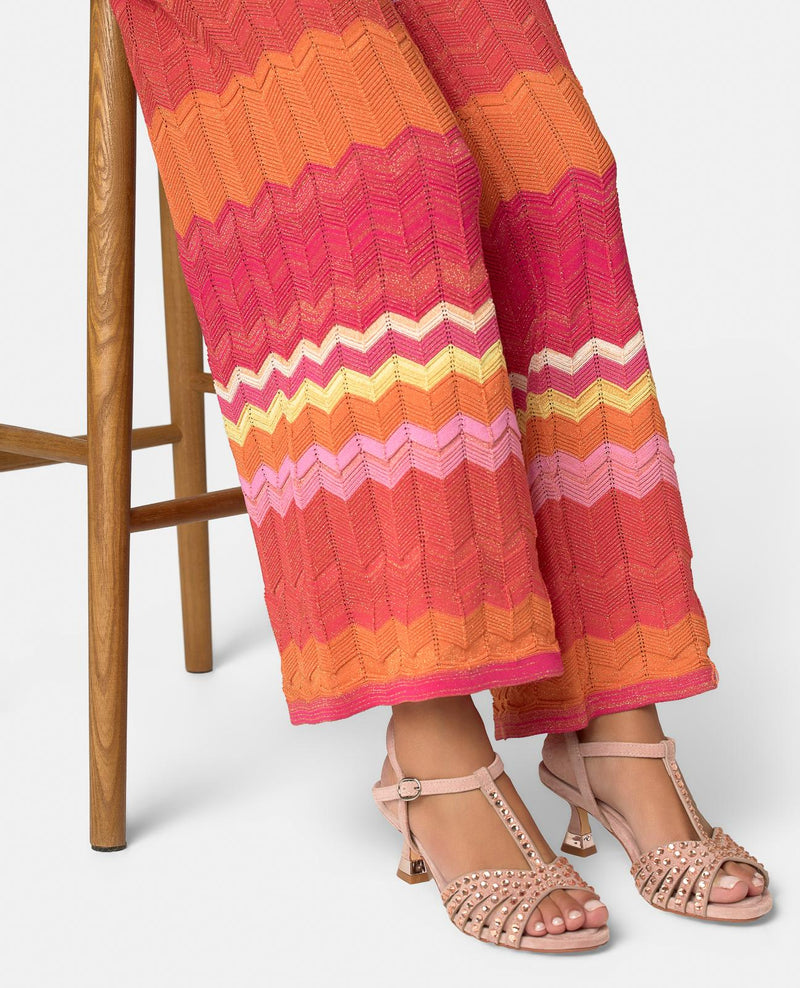 SANDALIA CON TIRAS Y PEDRERIA