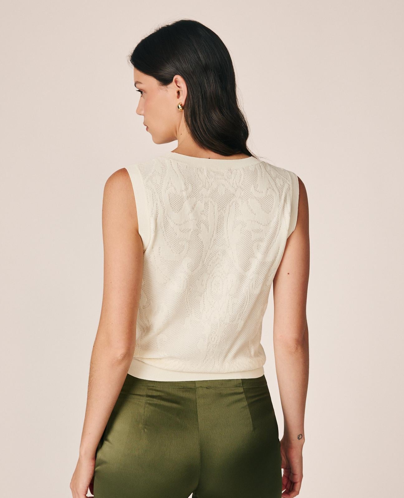 CHALECO PUNTO JACQUARD ARABESCOS