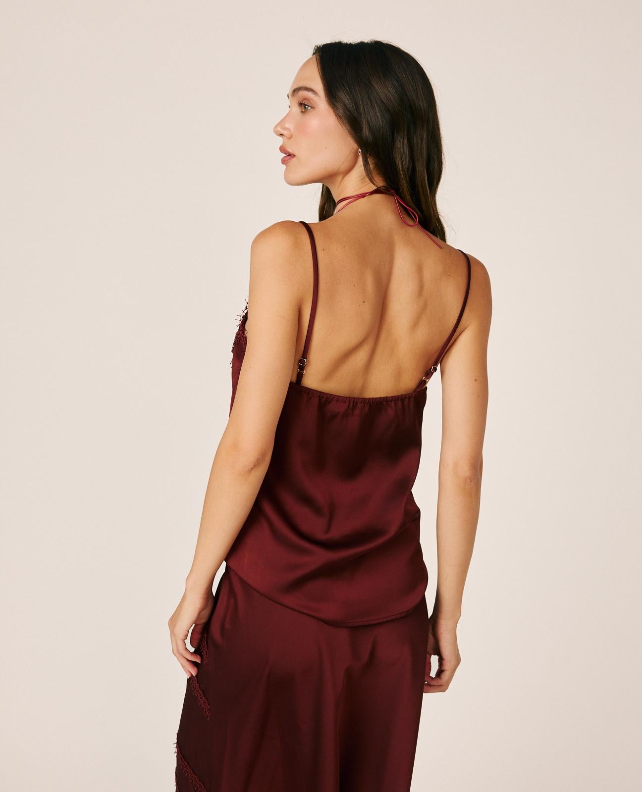 TOP LENCERO CON TIRANTES