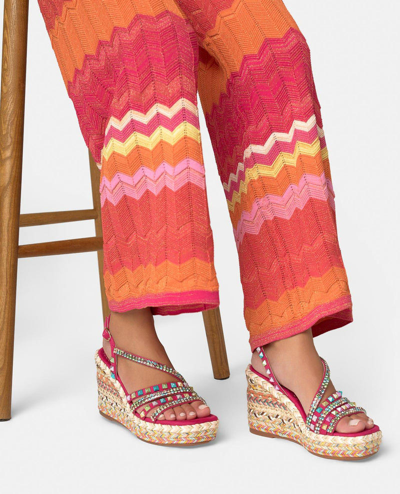 SANDALIA PLATAFORMA ESPARTO CON TRIPLE TIRA CON TACHAS