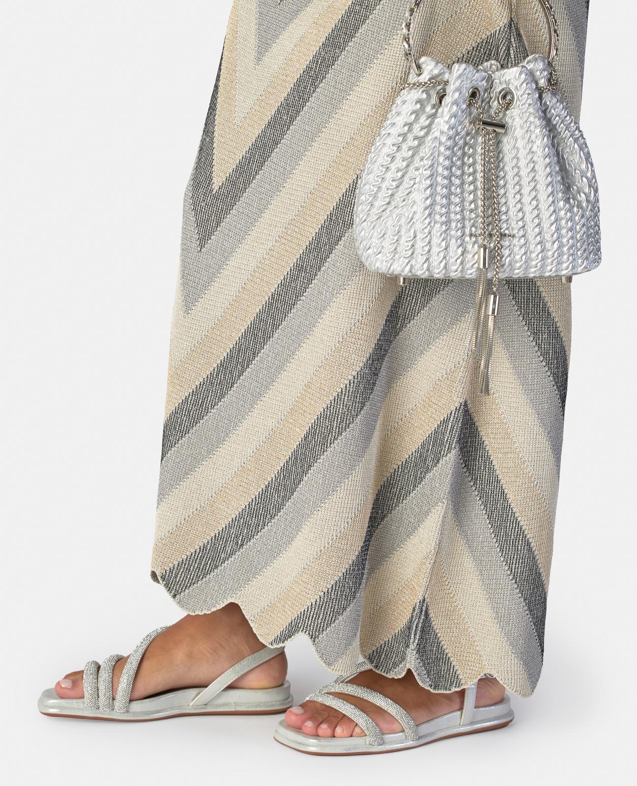 SANDALIA PLANA TIRA MULTIPLE