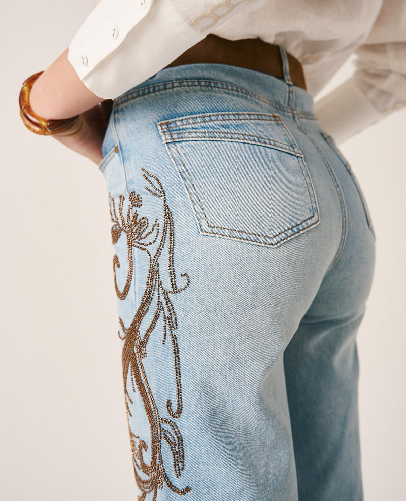 PANTALÓN DENIM DETALLES