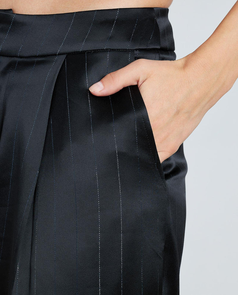 PANTALÓN DIPLOMÁTICO RAYA METALIZADA