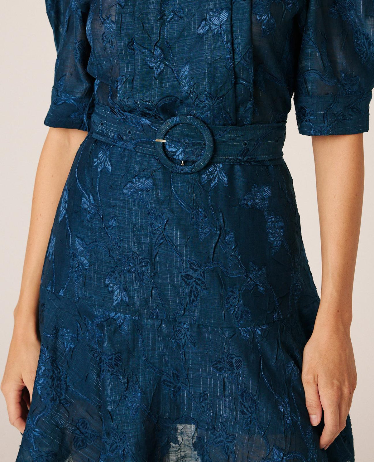 VESTIDO MINI JACQUARD FLORAL