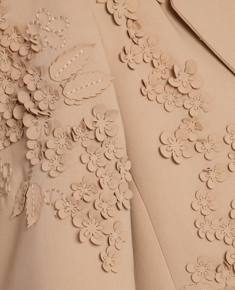 BLAZER FLORES BORDADAS