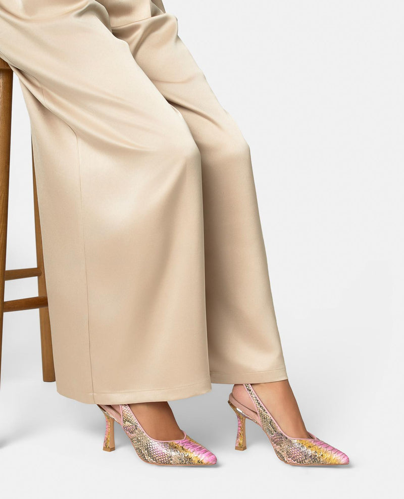 SPECIAL HEEL REMOVAL SALON