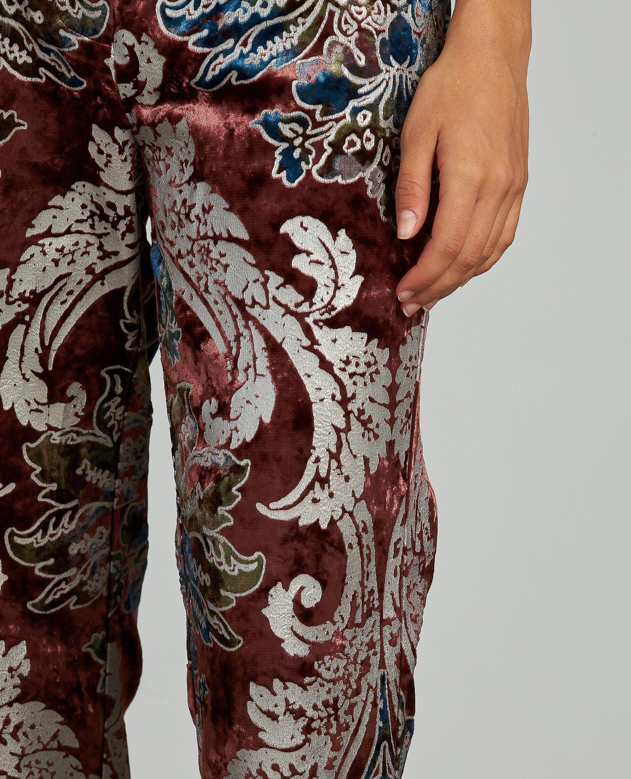 PANTALÓN RECTO EFECTO TERCIOPELO