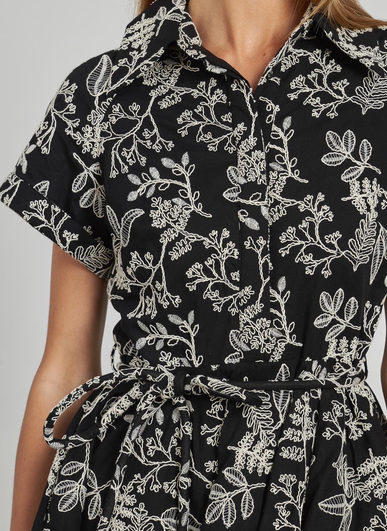 VESTIDO ESTAMPADO VOLANTES