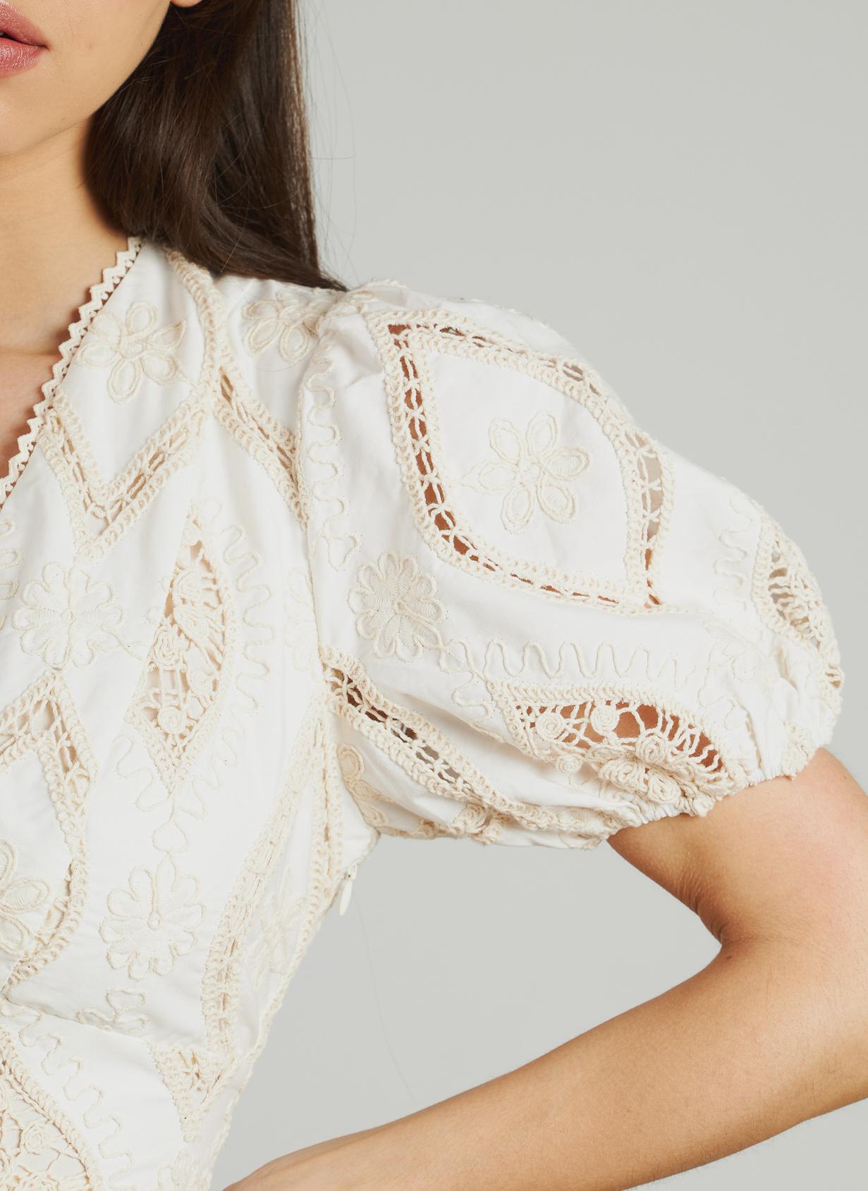 SHORT EMBROIDERED DRESS