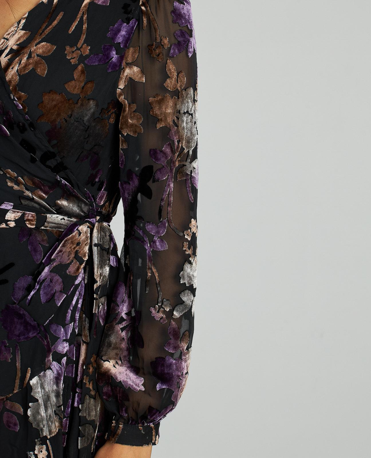 VESTIDO FLORES TERCIOPELO