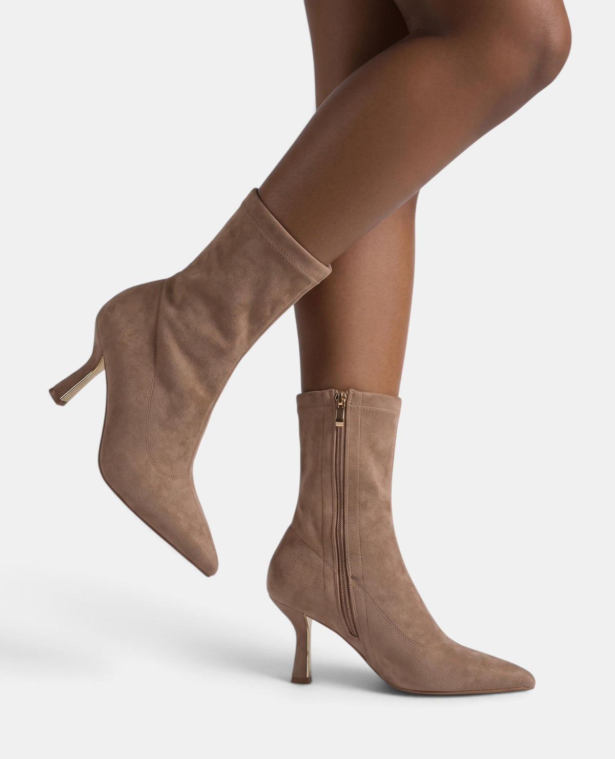 ZIPPER-CLOSURE HEELED ANKLE BOOTS