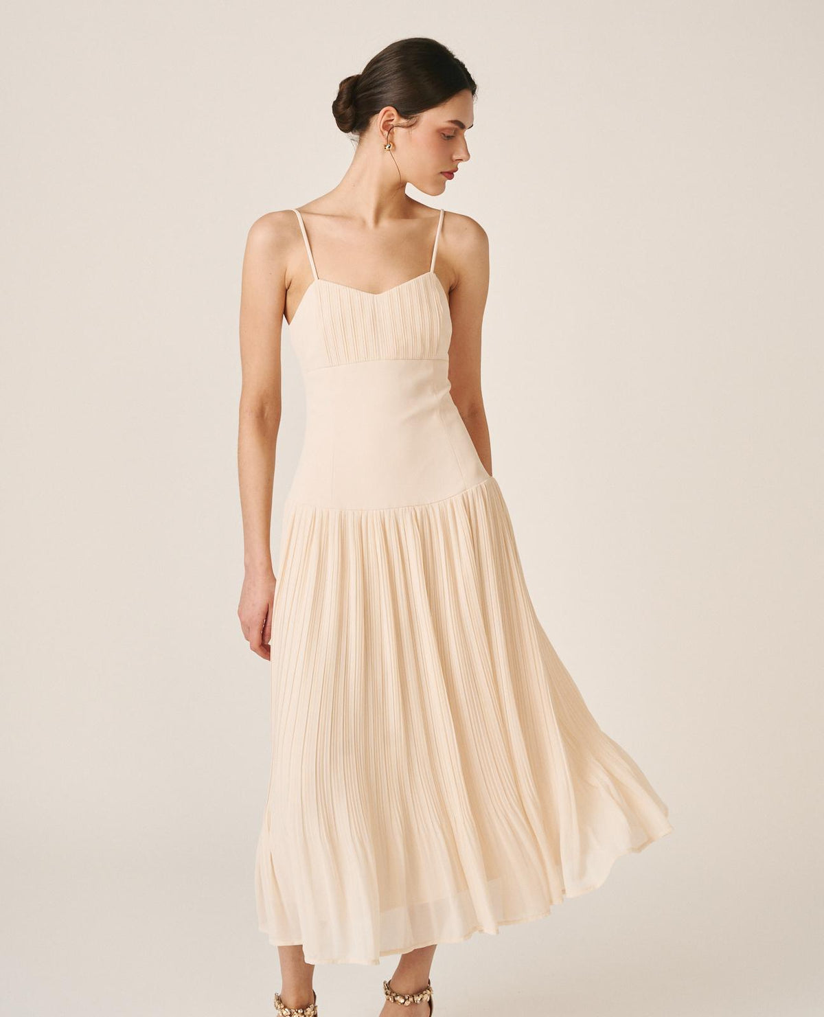 VESTIDO CREPE