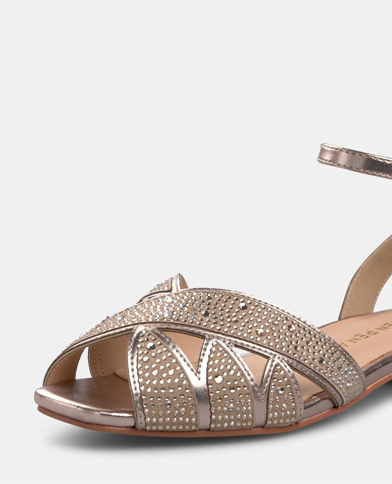 SANDALIA PLANA ABERTURA PEDRERÍA