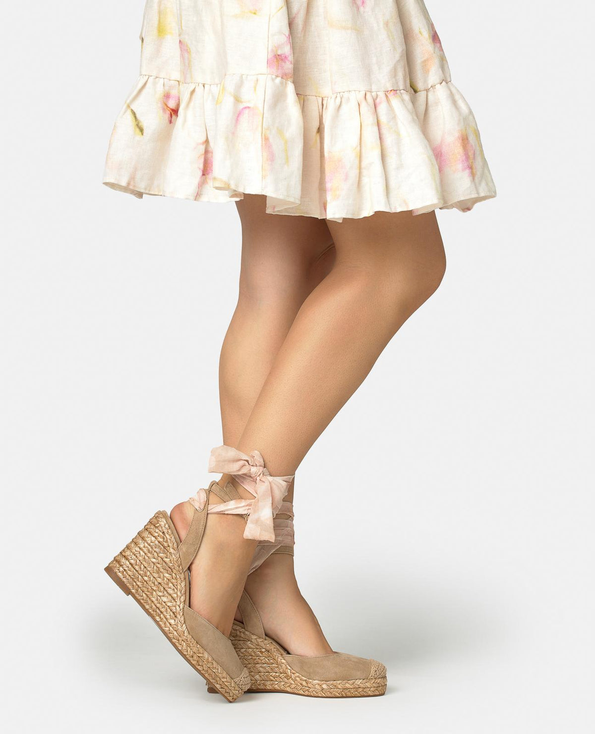 VALENCIAN LACE-UP SANDAL