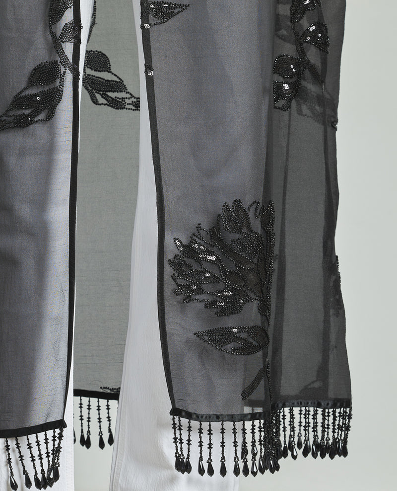 CAFTÁN DETALLES PEDRERÍA