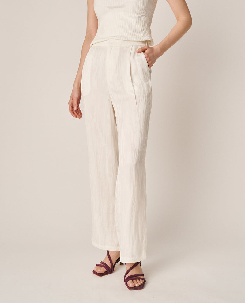 PANTALÓN TIRO ALTO TEXTURA